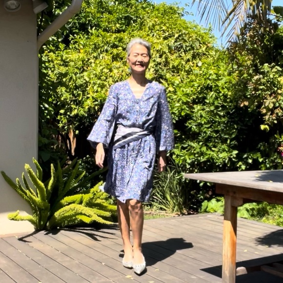 Blue flower midi dress - Picture 10 of 12